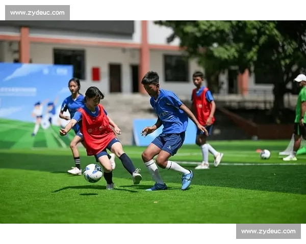 以足球学校为核心打造青少年体育梦想启航新高地城市发展示范平台